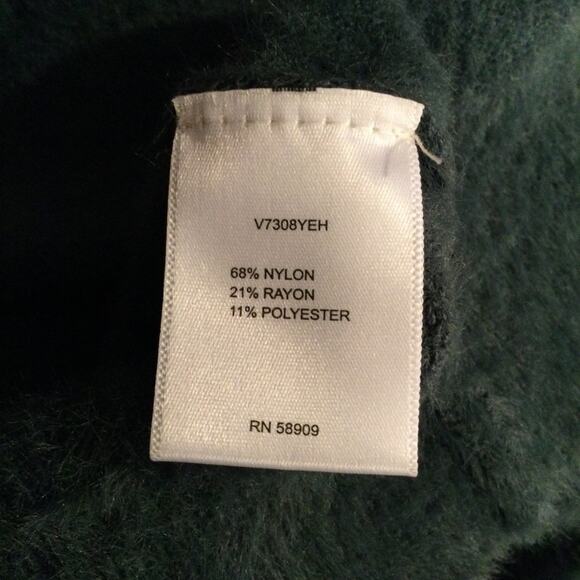 Chelsea And Violet Cropped Green Eyelash Sweater Soft Size Medium - Picture 5 of 5